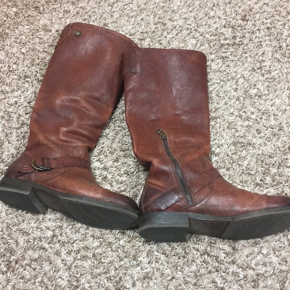 Olukai nahuku leather boots
